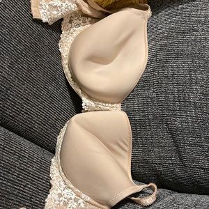 Wacoal Beige 34G Bra gently worn